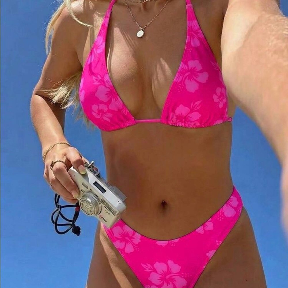 SHEIN Pink Bikini Set